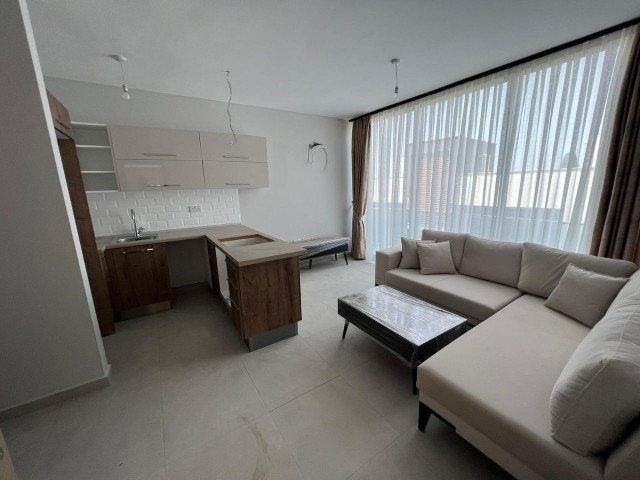 2 BEDROOM FLAT IN GIRNE ALSANCAK AREA!!