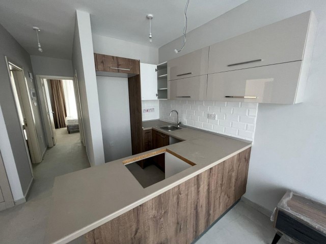 2-ZIMMER-WOHNUNG IN GIRNE ALSANCAK GEBIET!!