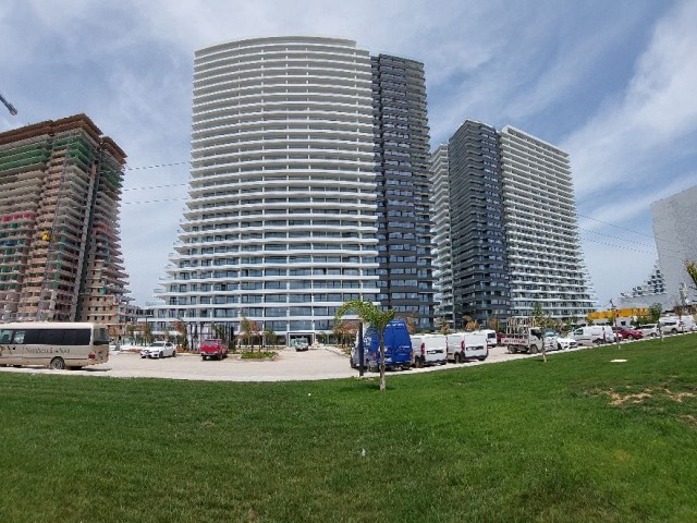 Возможность, которую нельзя упустить, южный фасад, блок B, угловая, квартира 2+1 с панорамным видом на море в Искеле Лонг Бич Гранд Сапфир