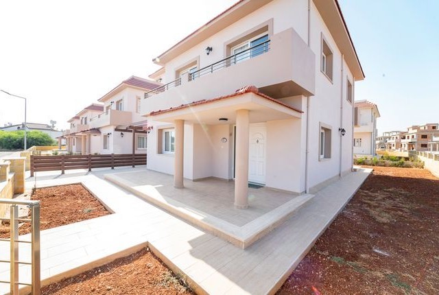 Urgent sale, bargain, bargain price, 3+1 detached villa in Noyanlar Sea Pearl site