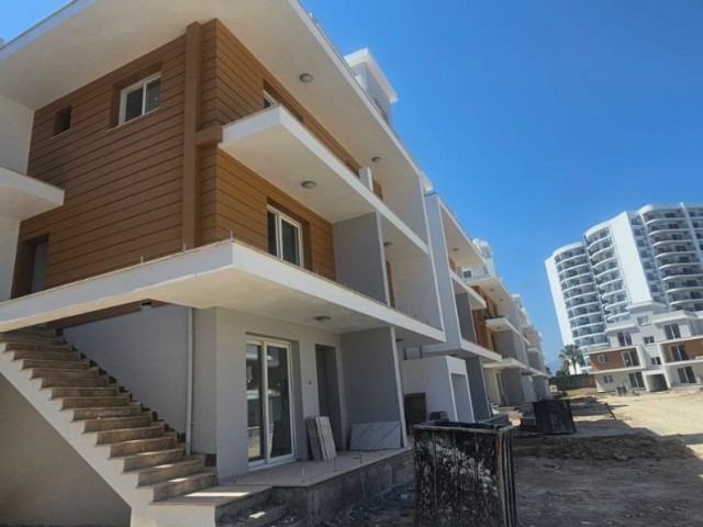 Bargain price 1+1 flat for sale in Iskele Long Beach, Royal Sun Elite site (delivery August 2024, VAT, transformer, paid) minimum monthly rental income of 450STG guaranteed