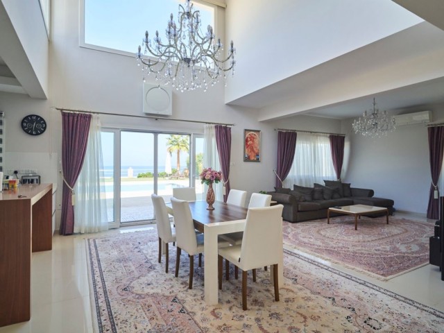 Fully furnished 4+1 Villa with a gorgeous view!