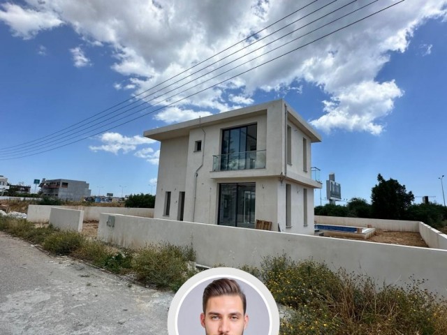 YENIBOĞAZİÇİ 3+1 VILLA MIT POOL ZU VERKAUFEN von Kızılörs Investment