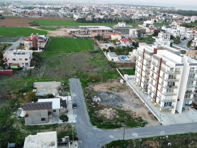 فاماگوستا YENIBOĞAZİÇİ جاده اصلی 200 متر زمین برای فروش فرصت سرمایه گذاری برای توسعه باز است