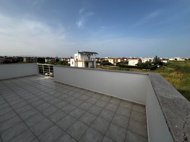 GAZİMAĞUSA TUZLA TRİPLEX 5+1 VİLLA