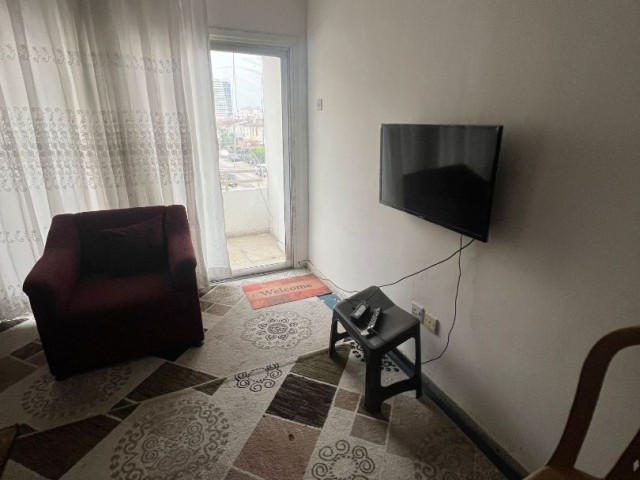 GAZİMAĞUSA DAÜ YANI KİRALIK EŞYALI 3+1 DAİRE