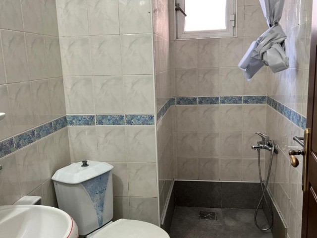 GAZİMAĞUSA DUMLUPINAR EŞYALI KİRALIK TEMİZ 2+1 DAİRE