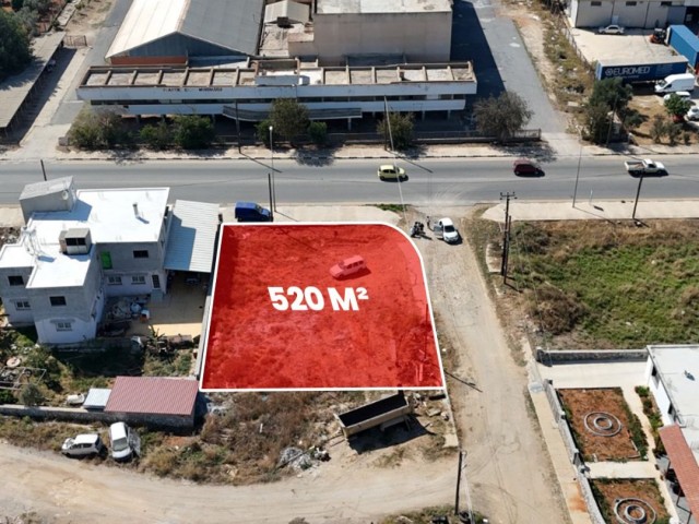 فاماگوستا لارناکا ROAD CORNER LAND