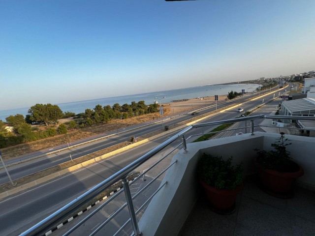 İSKELE LONG BEACH NEXT TO PERA MACKENZİ 2ND FLOOR WITH UNINTERRUPTED SEA VIEW 4+1 APARTMENT