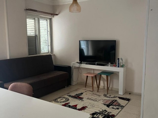 GAZİMAĞUSA MERKEZ 2+1 ZEMİN KAT DAİRE