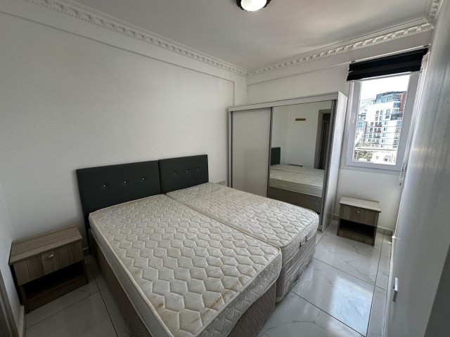 تخت برای اجاره in Türk Mahallesi, گیرنه