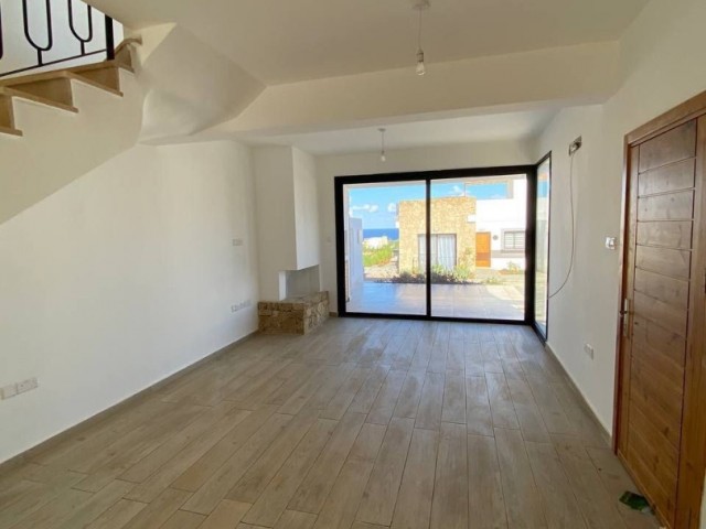 2+1 Penthouse-Suite zum Verkauf 200 Meter vom Meer entfernt