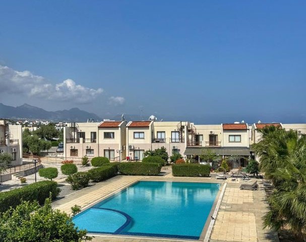 Located in Esentepe Vasilla view site, the furniture is new, air conditioning in each room, pool, 2 balconies and 1 terrace... 2 minutes from the market and pharmacy, 4 minutes fro