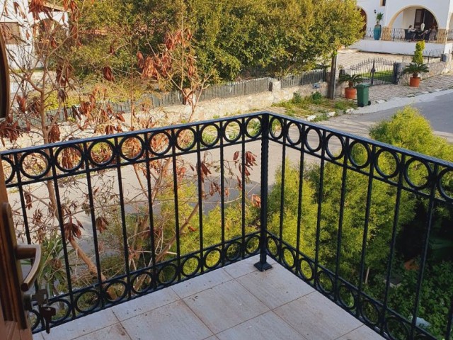 Das Meerjungfrau Hotel befindet sich in Bodrum. unsere Villa mit großer Terrasse, 100 m vom Meer entfernt, steht zum Verkauf. ** 