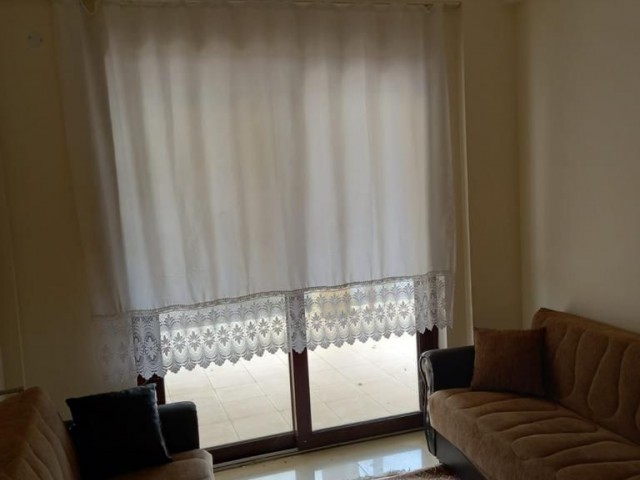 3 + 1 Apartment for sale in a very beautiful site in Esentepede ** 