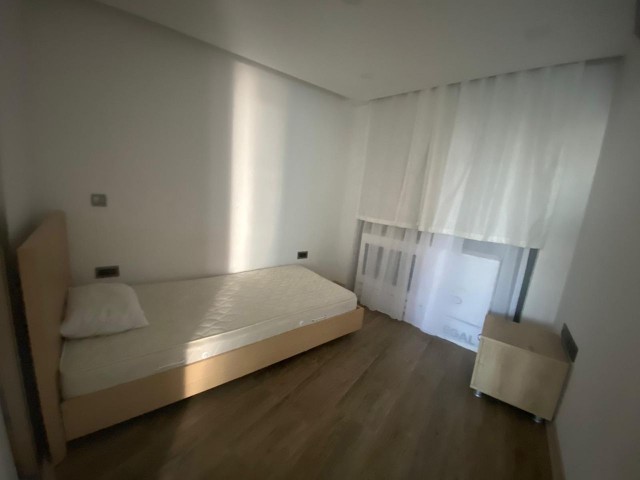 2+1 möblierte Wohnung in Kyrenia De Feo Elegance steht zum Verkauf. ** 