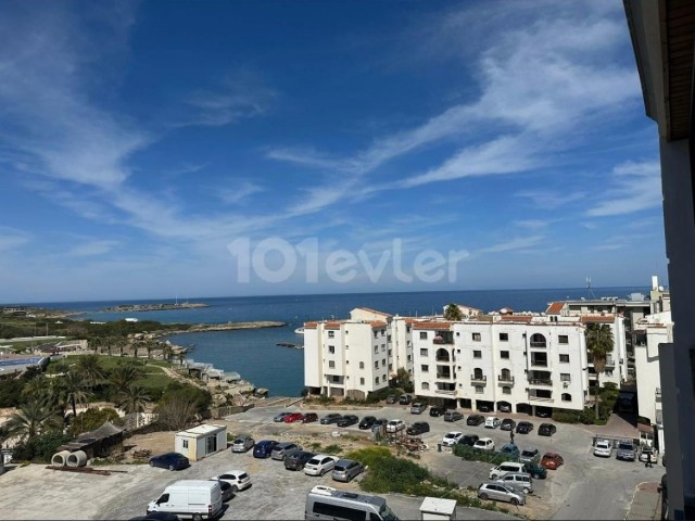 تخت برای فروش in Girne Merkez, گیرنه