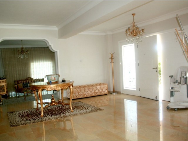 7-room Mansion with Turkish Land Registry in 6 Decares in Kyrenia *ONE AUTHORITY*