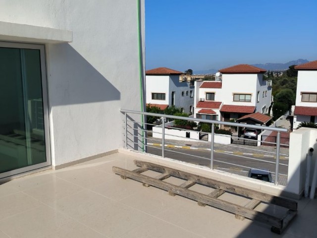 GİRNE DOĞANKÖY'DE 2+1 PENTHOUSE DAİRE