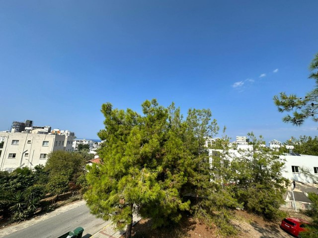 3+1 PENTHOUSE FLAT FOR SALE IN THE CENTER OF KYRENIA