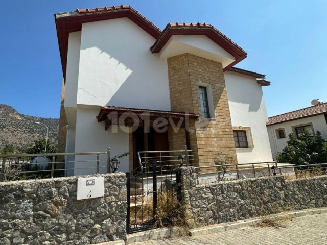 3+1 VILLA FOR SALE WITH MOUNTAIN VIEWS AND IN THE NATION