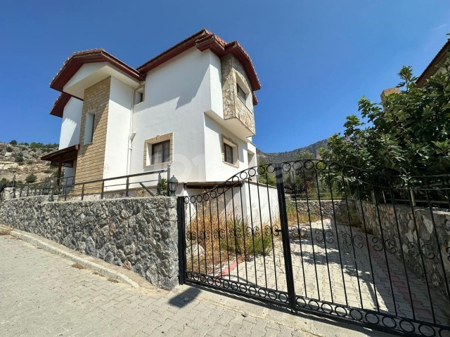 3+1 VILLA FOR SALE WITH MOUNTAIN VIEWS AND IN THE NATION