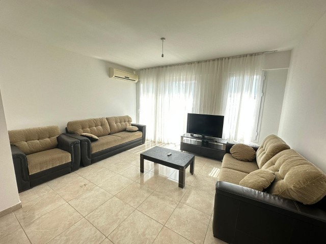 GİRNE MERKEZDE 2+1 SATILIK DAİRE