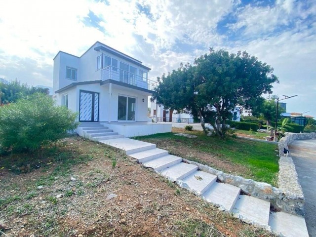 2+1 VILLA FOR SALE IN ESENTEPE