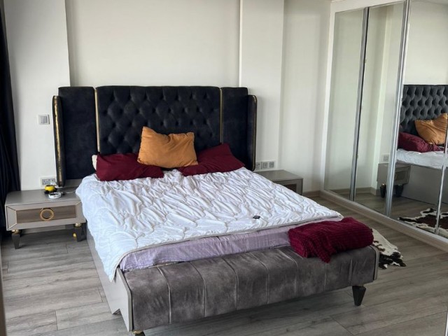 GİRNE ELEGANCE SİTESİNDE EŞSİZ MANZARALI 3+1 SATILIK DAİRE