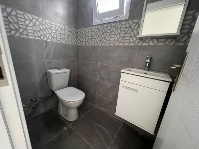 3+1 FLAT FOR SALE IN KYRENIA NUSMAR MARKET AREA