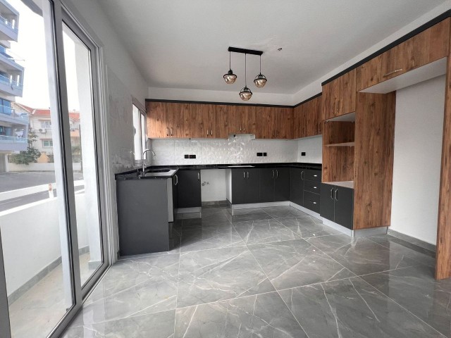 3+1 FLAT FOR SALE IN KYRENIA NUSMAR MARKET AREA