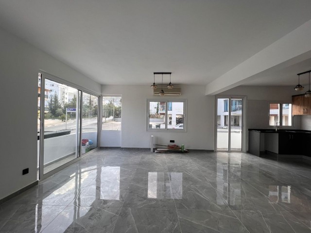 3+1 FLAT FOR SALE IN KYRENIA NUSMAR MARKET AREA