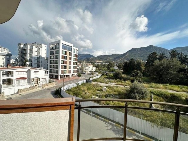 Komplett möblierte 2+1-Wohnung zur Miete im Zentrum von Kyrenia
