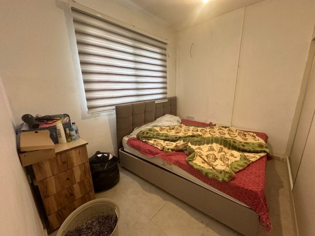 READY FOR TRANSFER 1+1 FLAT WITHIN WALKING DISTANCE OF GIRNE AMERICAN UNIVERSITY