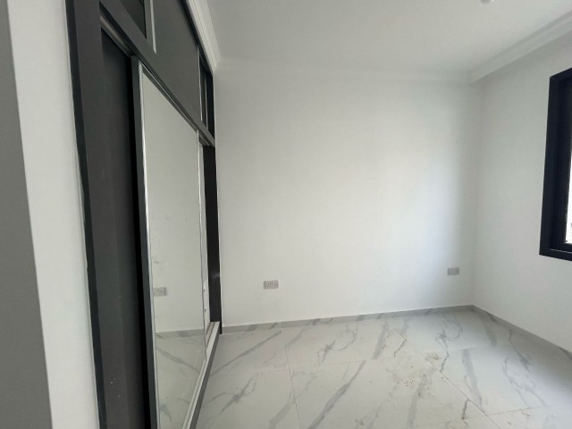 2+1 unfurnished flat for rent in Kyrenia Alsancak region