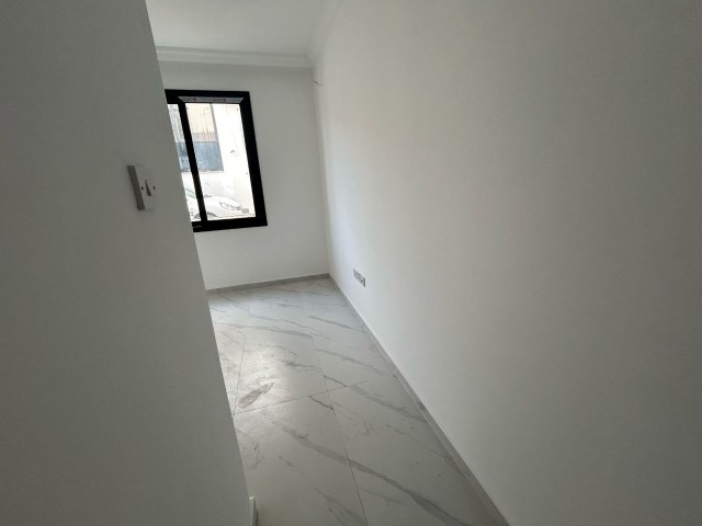 2+1 unfurnished flat for rent in Kyrenia Alsancak region