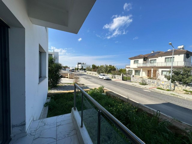 1+1 Gartenwohnung zu vermieten in Zeytinlik