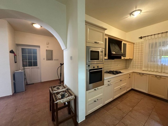 Opportunity 3+1 villa for rent in Çatalköy