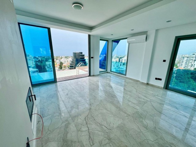 PENTHOUSE WITH PRIVATE POOL IN THE HEART OF KYRENIA