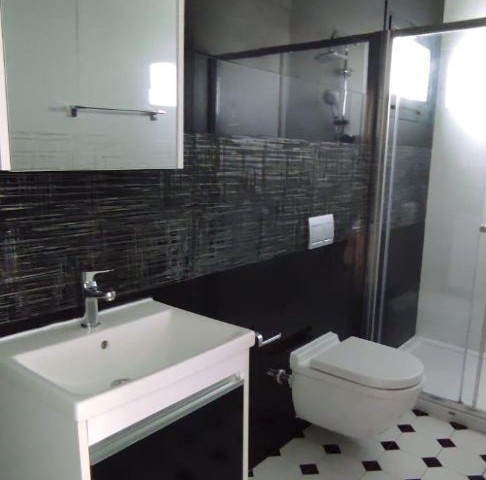 GİRNE MARKETLER BÖLGESİNDE 3+1 PENTHOUSE DAİRE