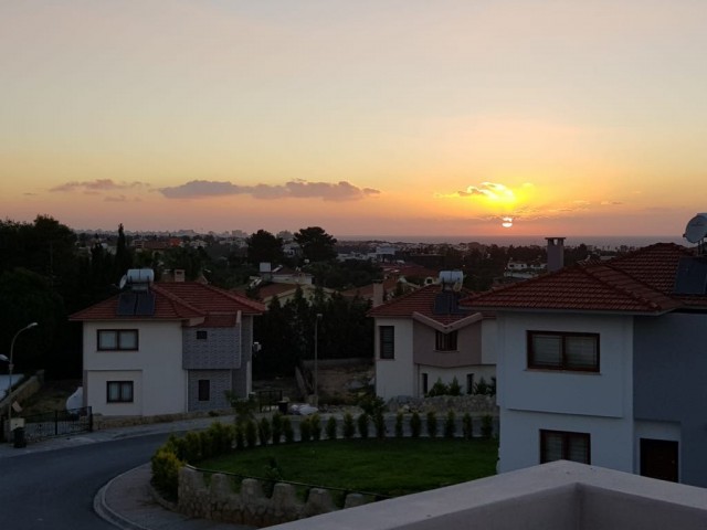 ویلا برای فروش in Çatalköy, گیرنه