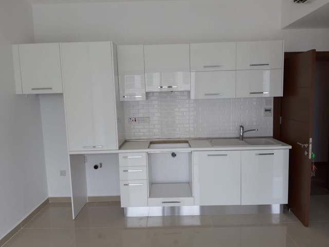 Gazimağusa Salamis Caddesi Satılık 1+1 Daire