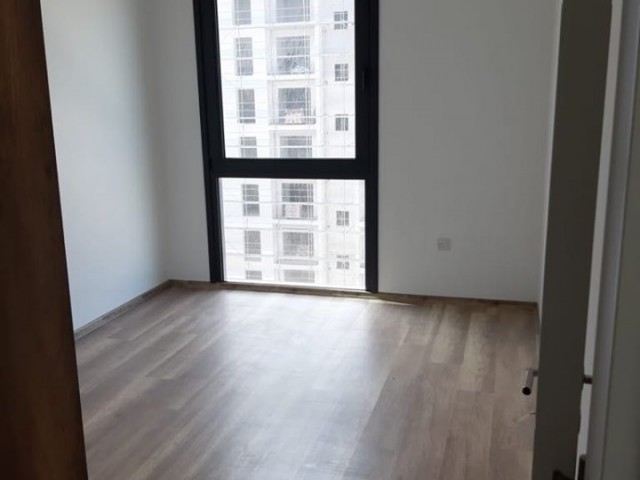 Gazimağusa Salamis Caddesi Satılık 1+1 Daire