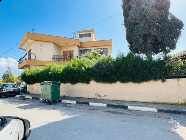 3+1 Haus Zum Verkauf In Famagusta Tuzla ** 