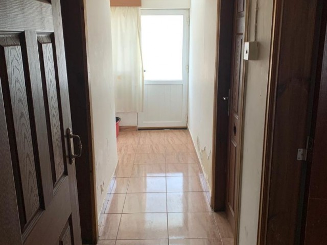 Famagusta Yenisehir 3 + 1 Einfamilienhaus Zu Verkaufen ** 