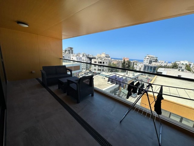 Girne  Merkez Satılık 2+1 Residence 