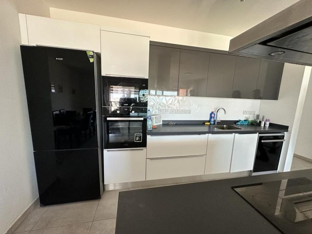 Girne  Merkez Satılık 2+1 Residence 