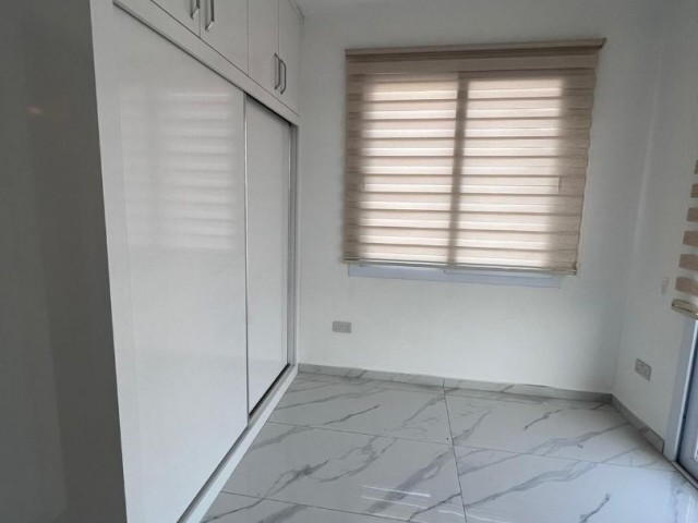 Famagusta Canakkale 2+1 Wohnung zu vermieten