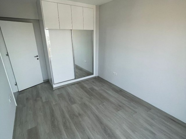 2+1 WOHNUNG ZU VERMIETEN IM ZENTRUM VON FAMAGUSTA