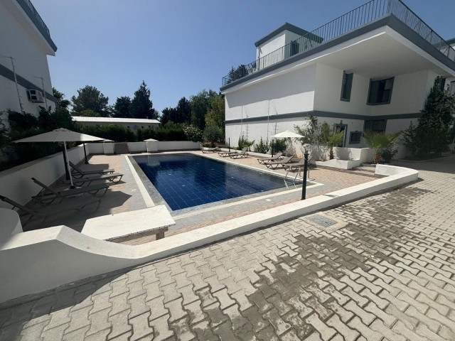 3+1 Doppelhaushälfte mit Pool in Girne Karaoğlaoğlu, nahe dem Zentrum